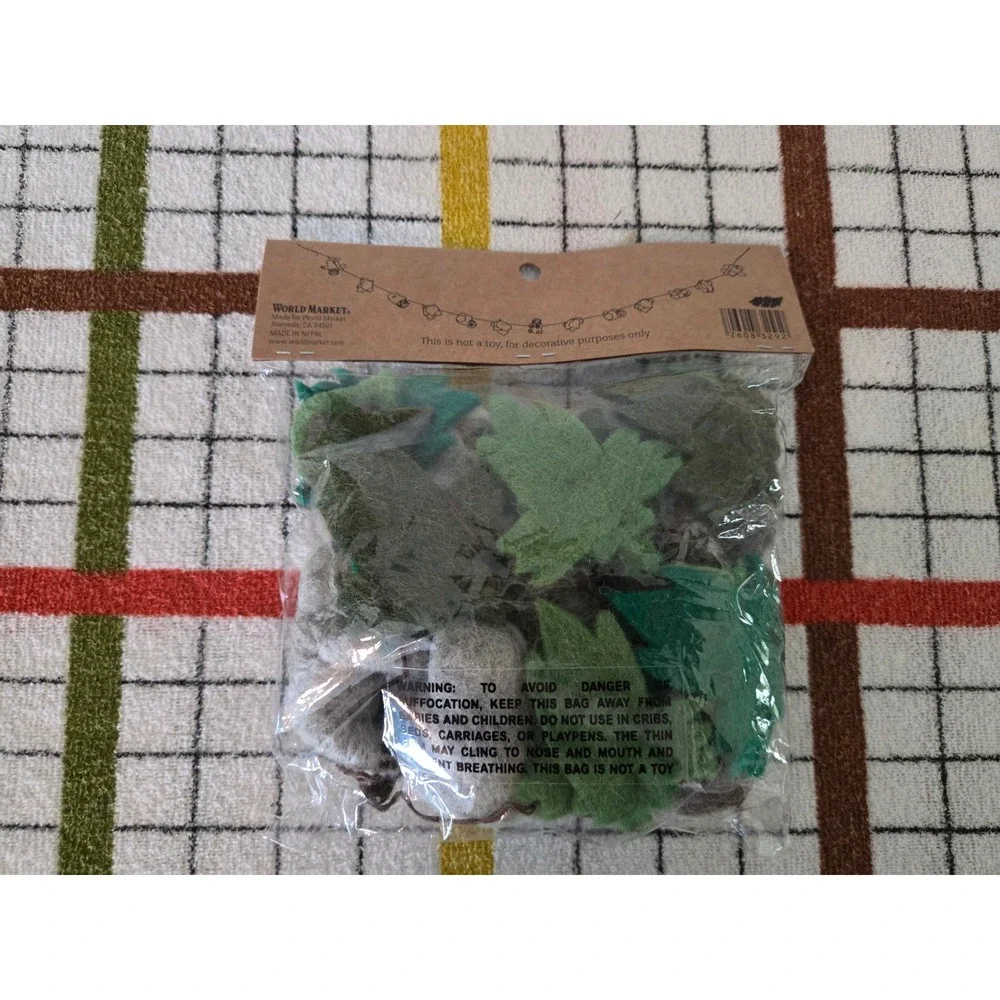 World Market Artisan Gifts Sloth Garland Felt Wool Nepal 66in Long New